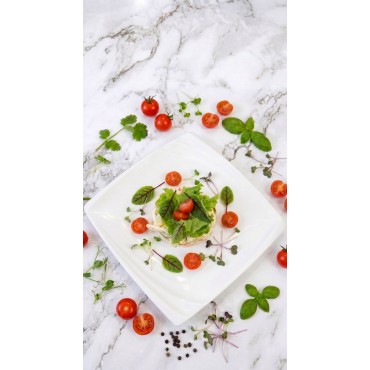 Салат с кальмаром и томатами 150 гр.